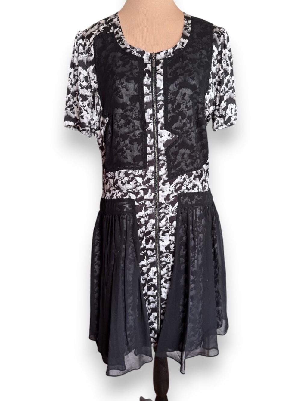 ICB NEW YORK Black White 100% Silk Floral Zip Front Dress Size 10